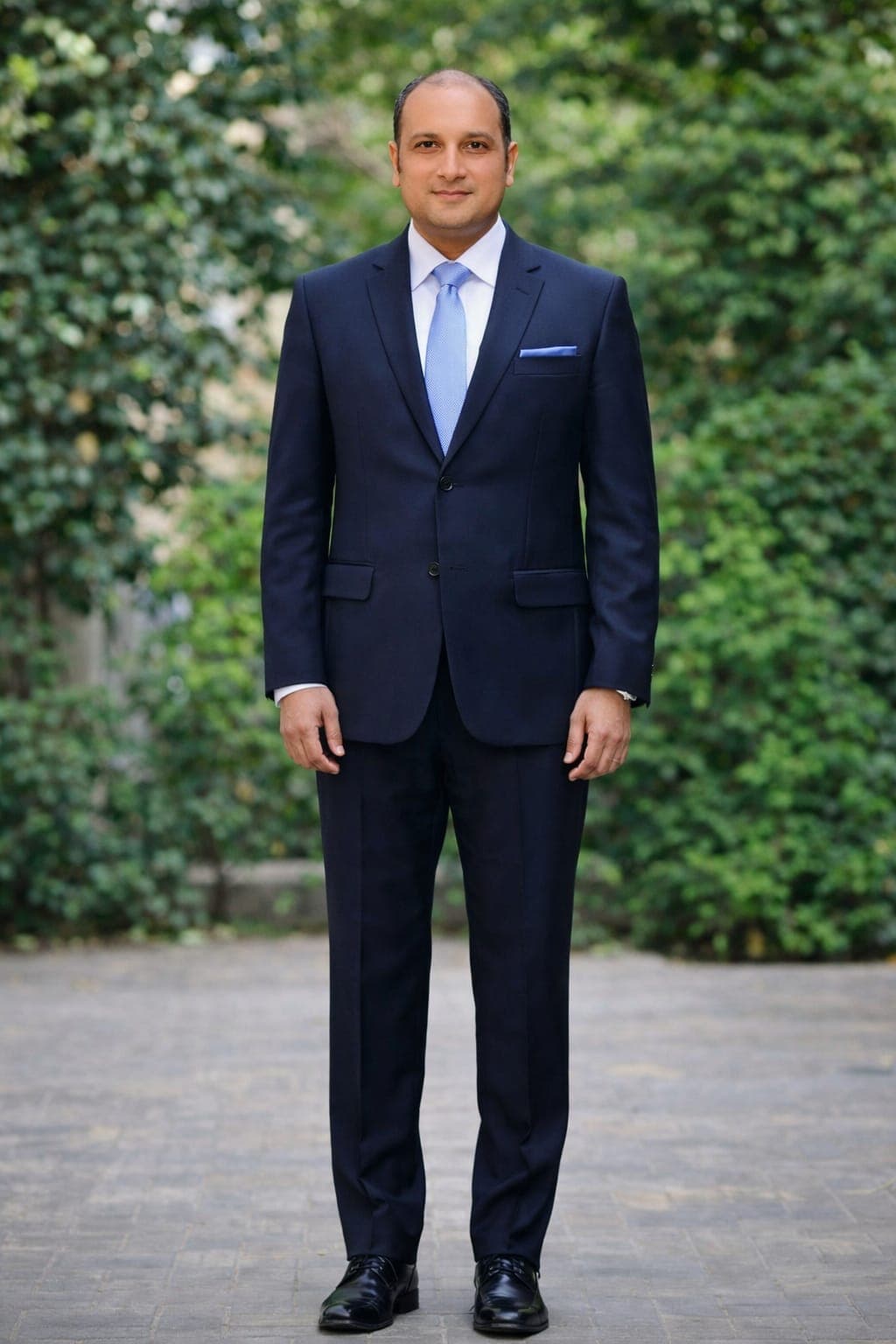 Sir Vinod Kumar